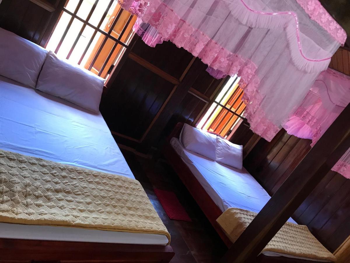 Hoàng Quân Homestay Ba Be Extérieur photo
